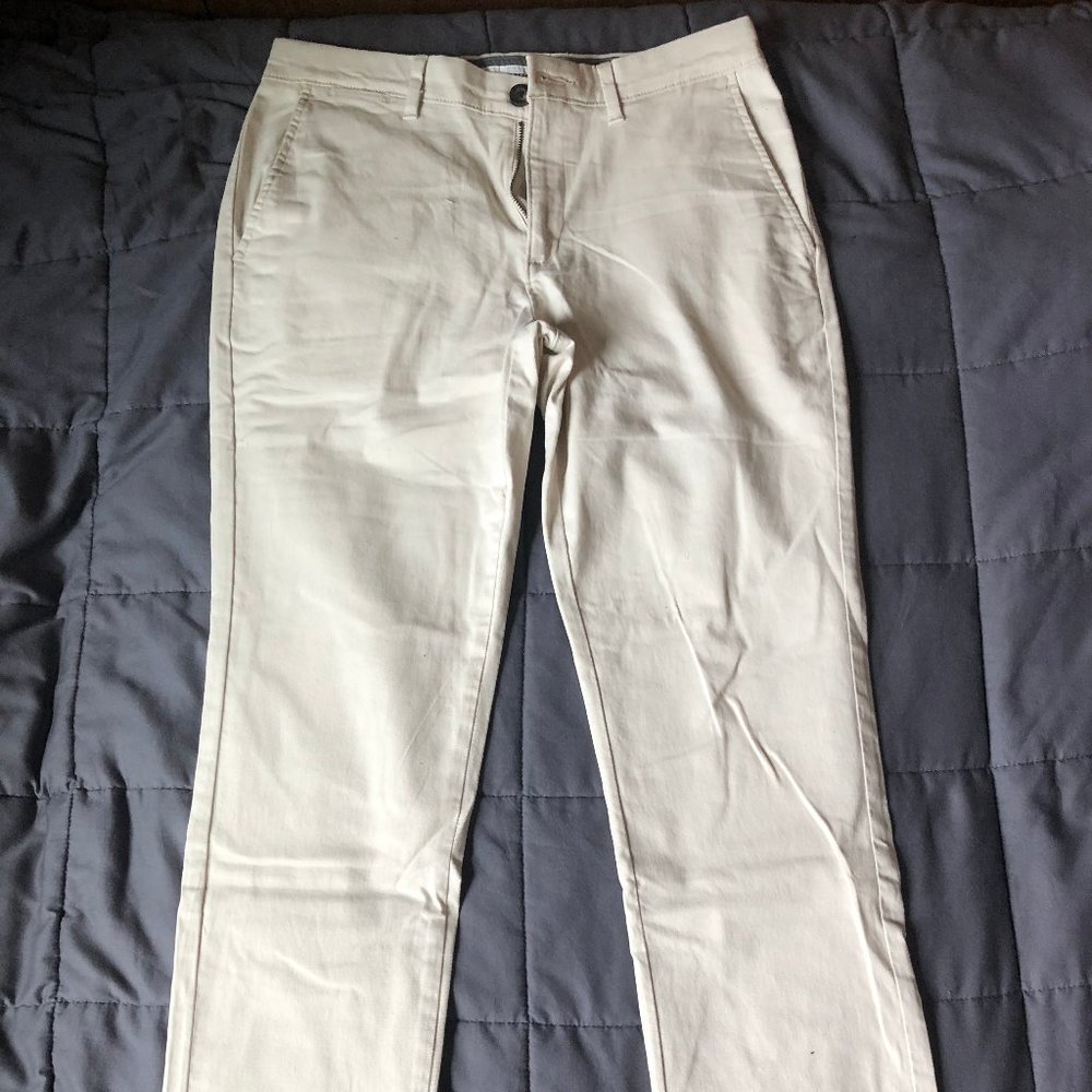 Amazon Essentials Skinny Fit Chinos